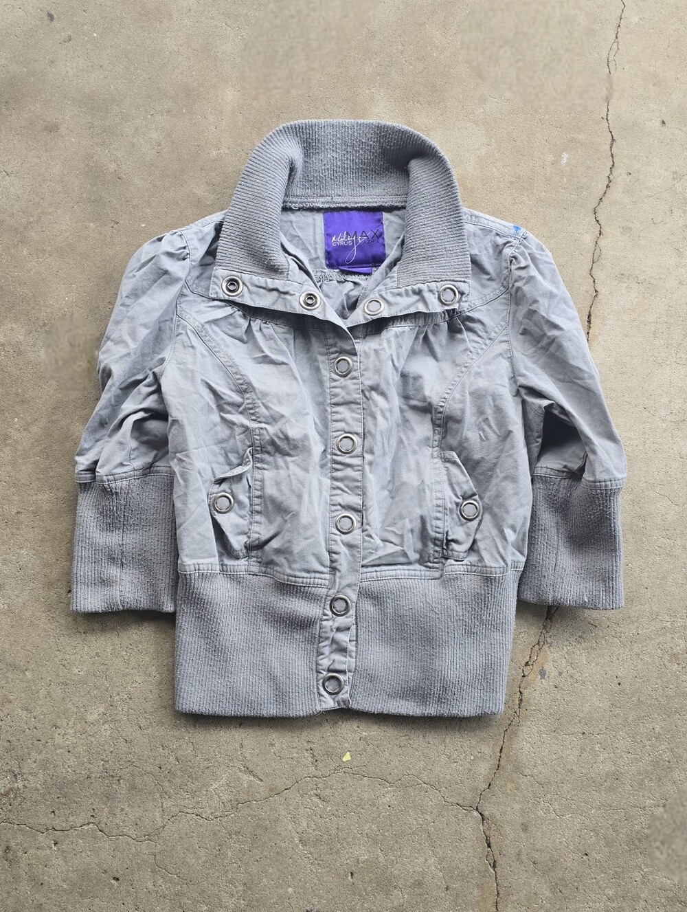 vtg y2k Miley Cyrus grunge snap jacket